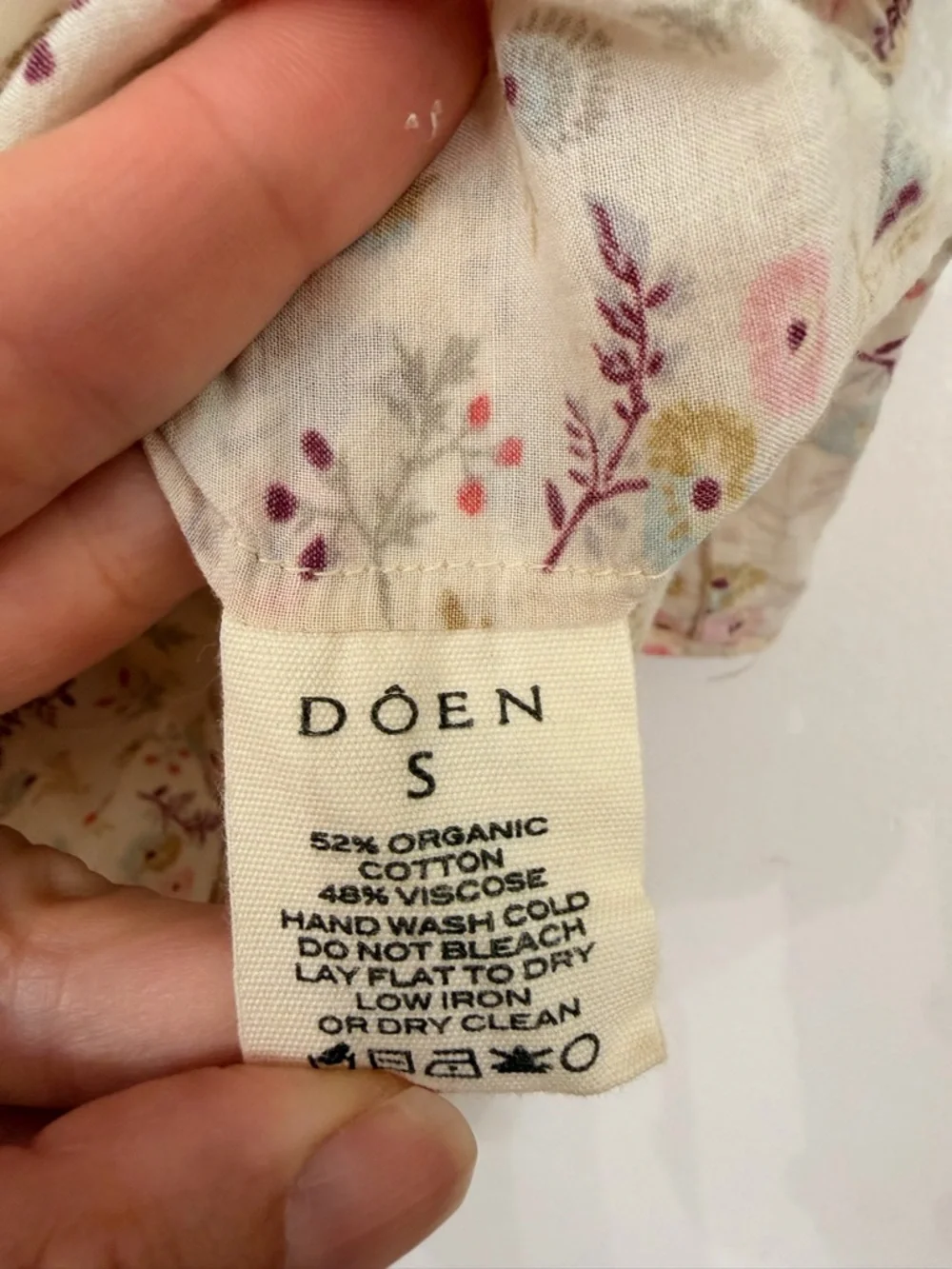 Doen Cream Floral Smocked Square-Neck Blouse
